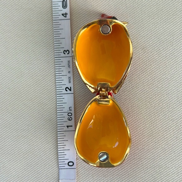 CARDINAL BIRD container covered with rhinestones and sporting a gold beak - Picture 7 of 9